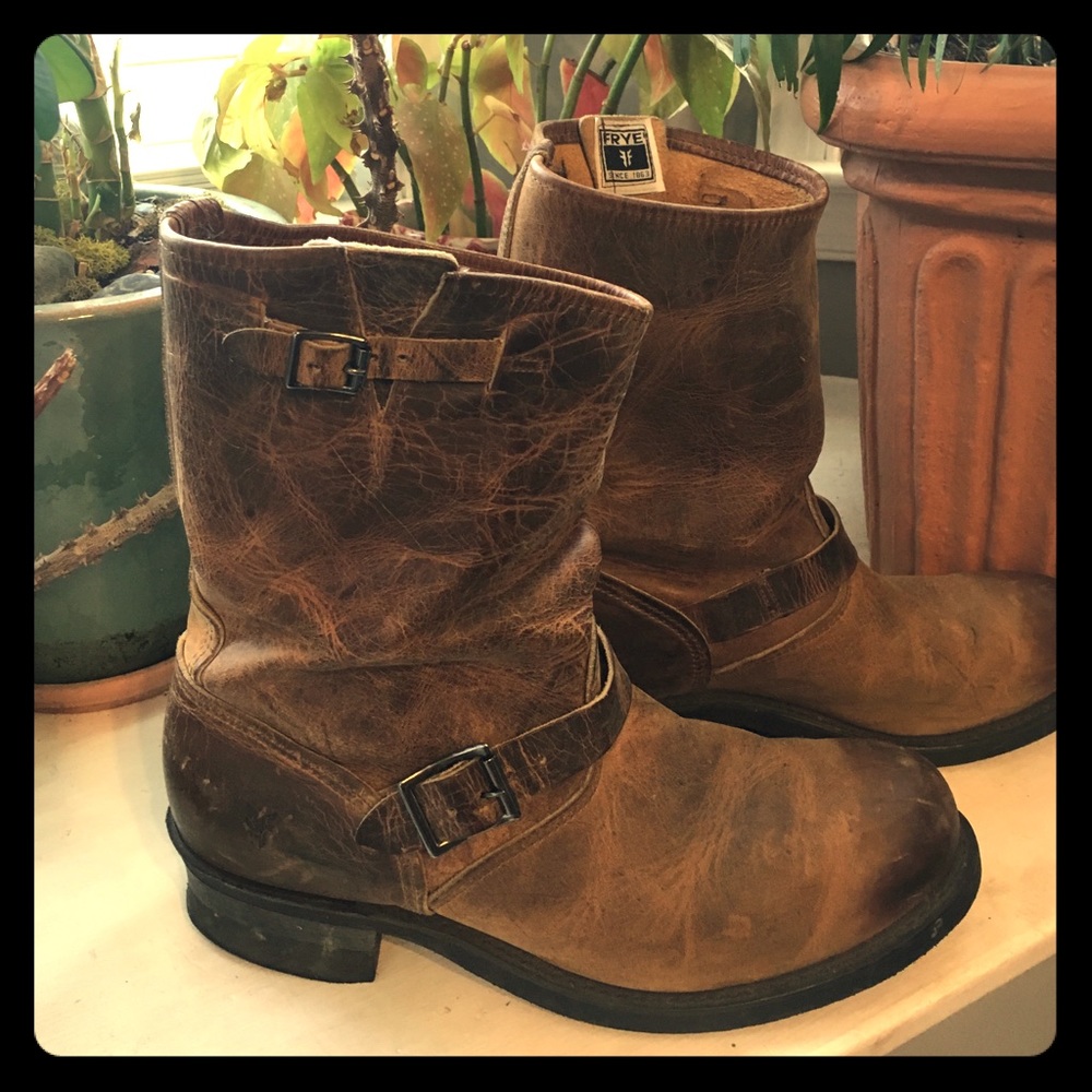 ⬇️PRICE DROP⬇️ Men’s Frye Engineer Boots